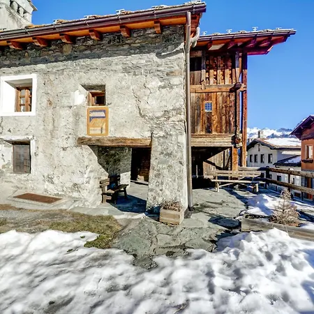 Maison Chasseur Alpine Design Champoluc