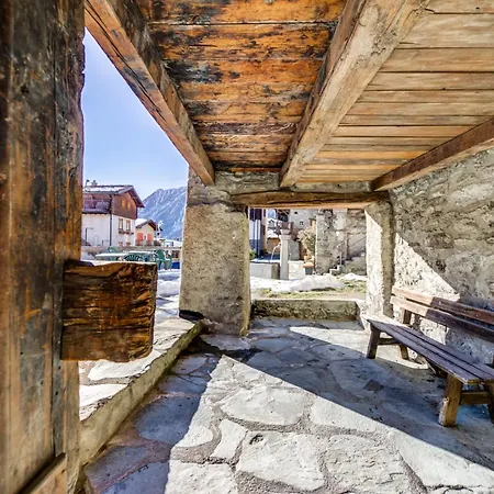 Apartament Maison Chasseur Alpine Design *