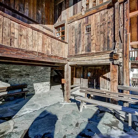 Maison Chasseur Alpine Design