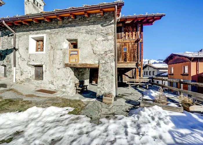 Maison Chasseur Alpine Design Champoluc